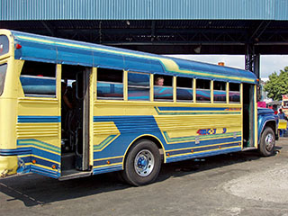 „koolibussiga“ Puerto Columbia-sse