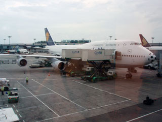 Singapur, KLM asemel Lufthansa