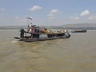 sellised on need laevad, mis Irrawaddy jõge mööda sõidavad …