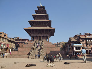 Bhaktapur, Taumadhi Square, Nyatapola Temple