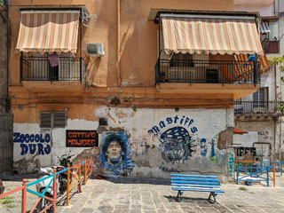 Naples, Maradona is everywhere …